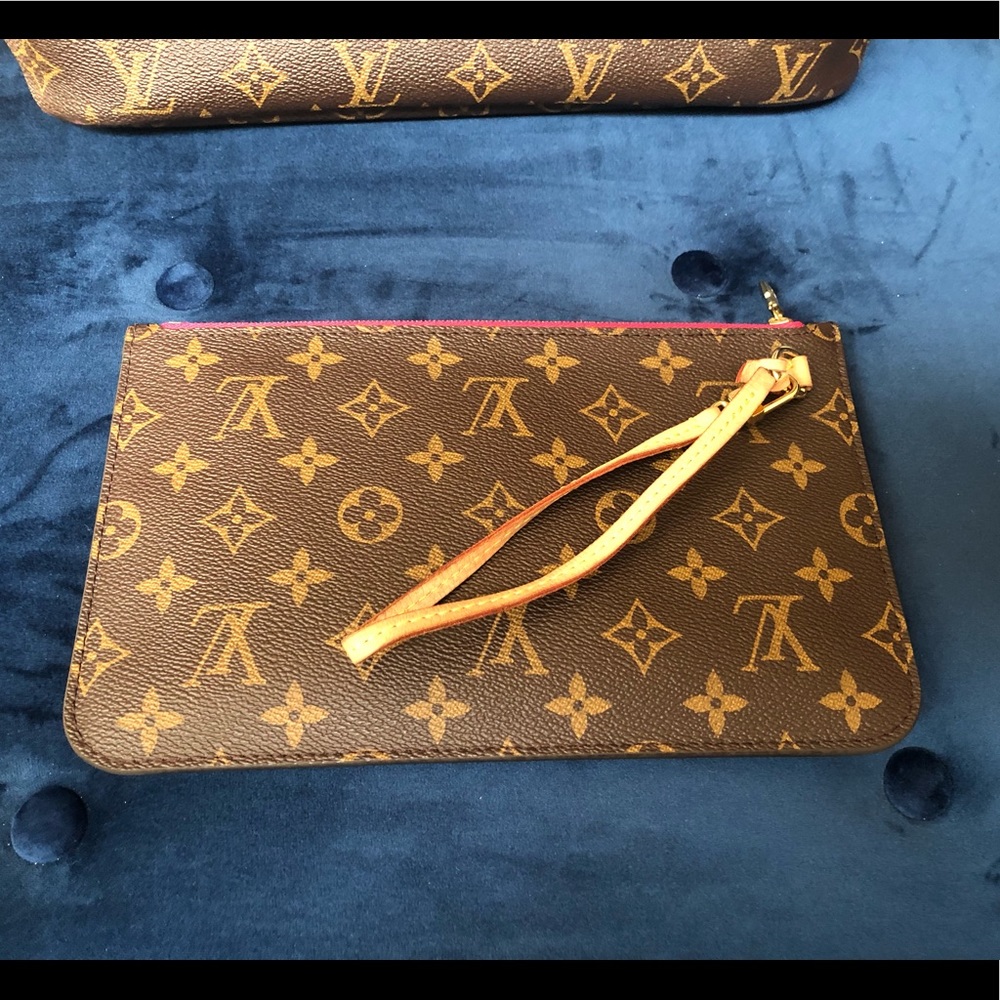 Authentic Louis Vuitton Pochette MM